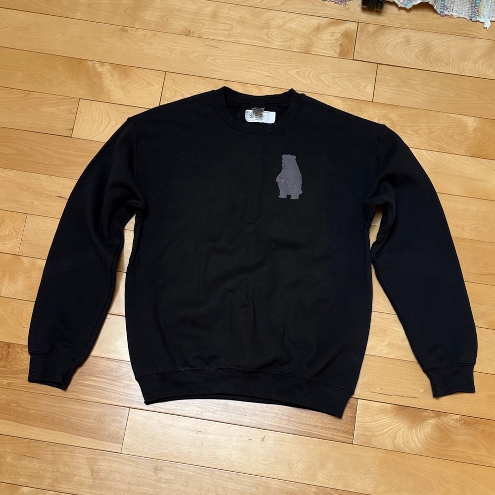 Gildan Black Crewneck Sweater with Bear Graphic